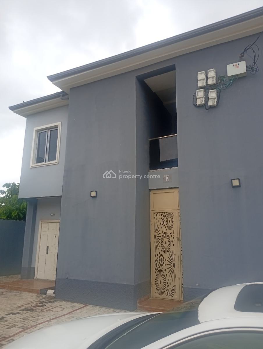Newly Built Terrace 3bedroom Duplex with Modern Amenities, in Secured Estate at Akowonjo, Akowonjo, Alimosho, Lagos, Terraced Duplex for Rent