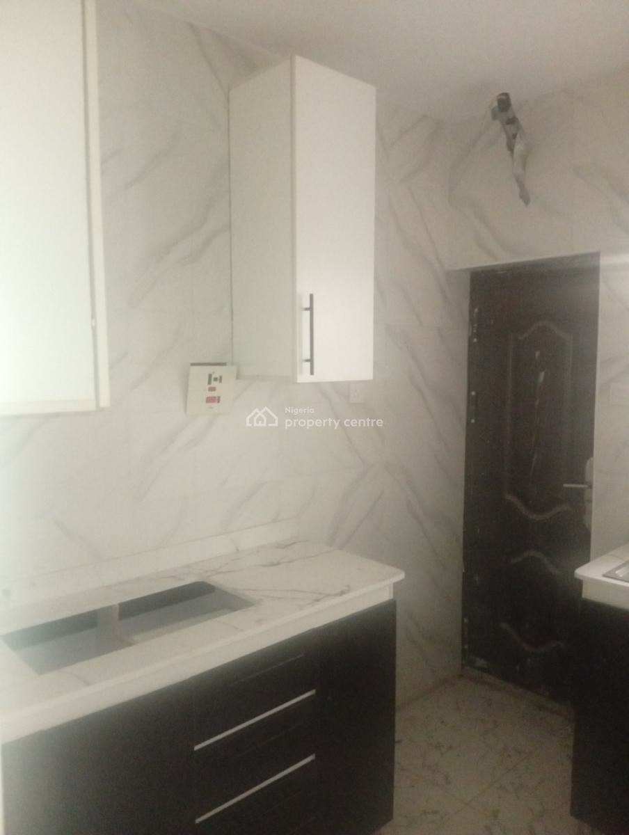 Newly Built Terrace 3bedroom Duplex with Modern Amenities, in Secured Estate at Akowonjo, Akowonjo, Alimosho, Lagos, Terraced Duplex for Rent