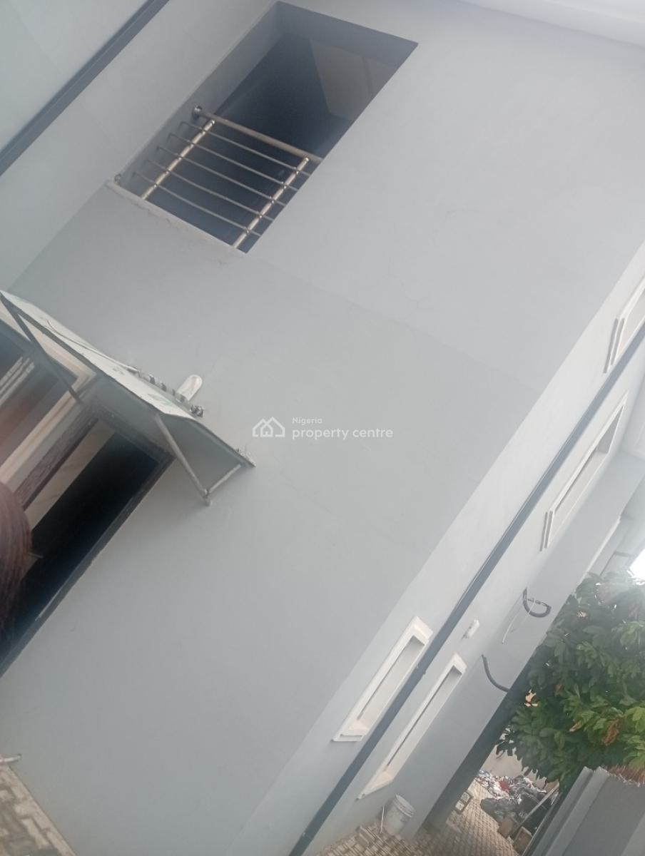 Newly Built Terrace 3bedroom Duplex with Modern Amenities, in Secured Estate at Akowonjo, Akowonjo, Alimosho, Lagos, Terraced Duplex for Rent