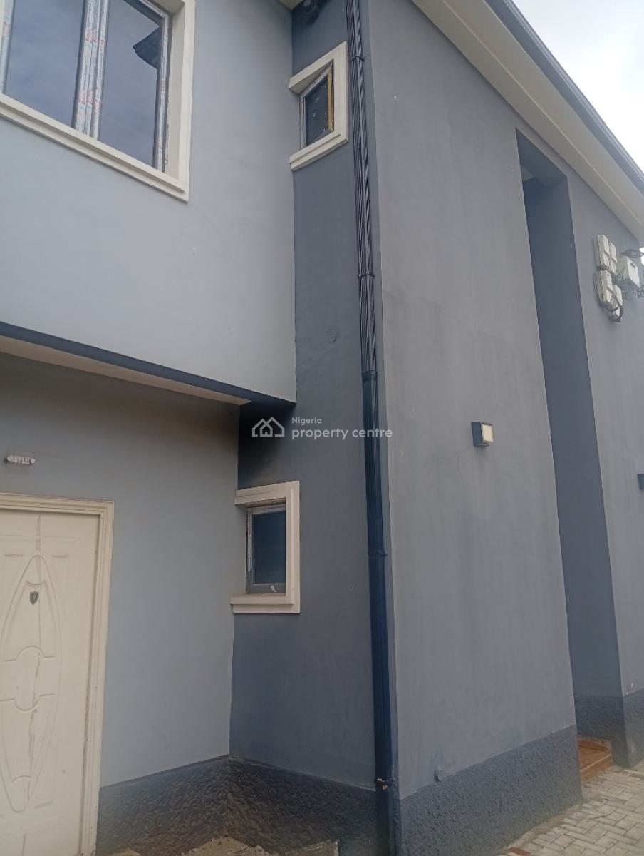 Newly Built Terrace 3bedroom Duplex with Modern Amenities, in Secured Estate at Akowonjo, Akowonjo, Alimosho, Lagos, Terraced Duplex for Rent