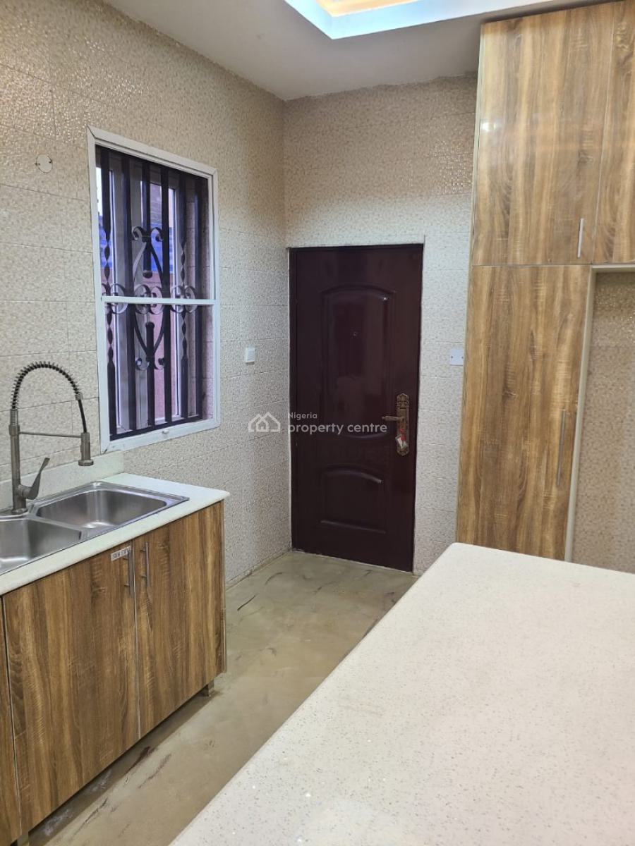 5 Bedroom Fully Detached Duplex with Bq, All Room En Suite, Off Bashiru Shitu, Magodo Gra Phase Estate Lagos State, Gra Phase 2, Magodo, Lagos, Detached Duplex for Sale
