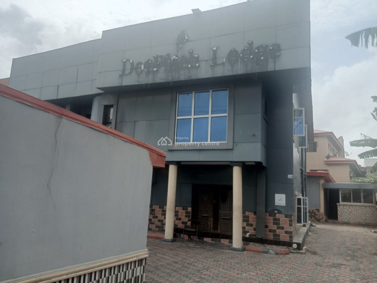 Commercial Building on 500sqm, Directly on Festac Access Road, Amuwo Odofin, Lagos, House for Sale