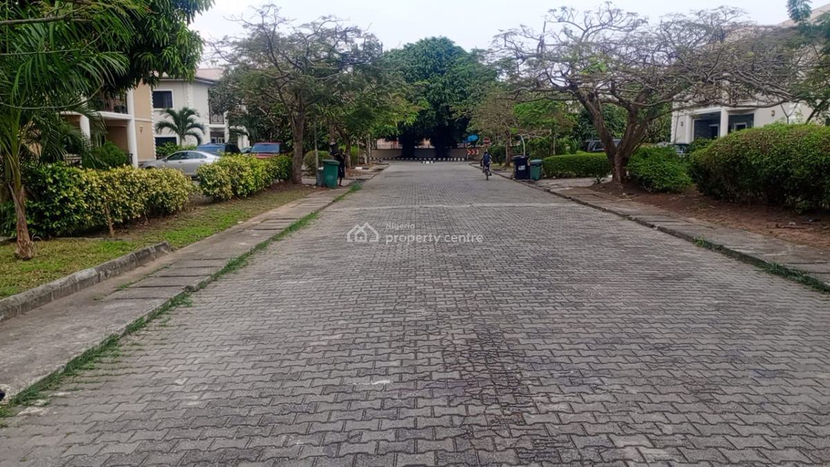 5 Bedroom Fully Detached Duplex and Bq, Emerald Estate, Mobil Road, Lekki Ajah Lagos, Lekki Phase 2, Lekki, Lagos, Detached Duplex for Sale
