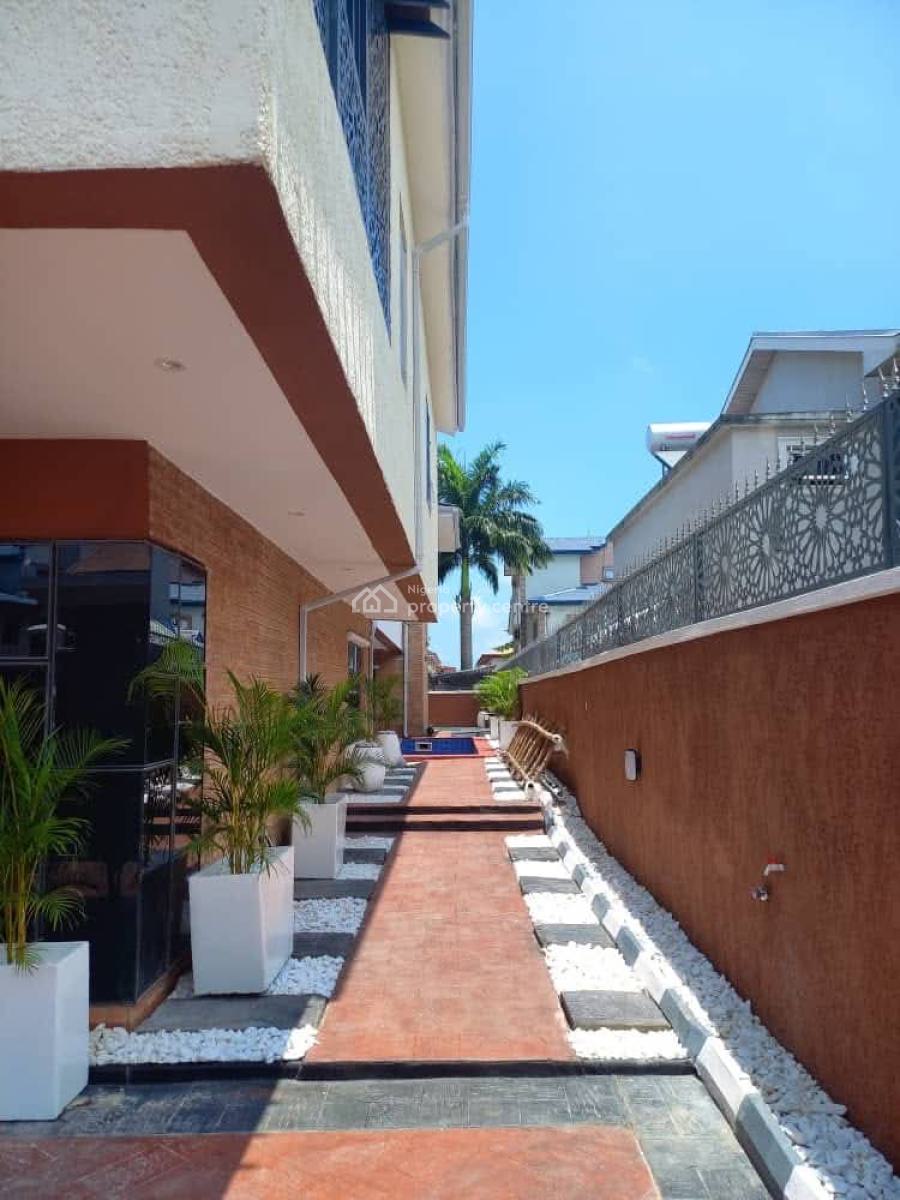 Luxury 5 Bedroom Detached Duplex with Bq and Swimming Pool, Off Admiralty Way, Lekki Phase 1, Lekki, Lagos, Detached Duplex for Rent