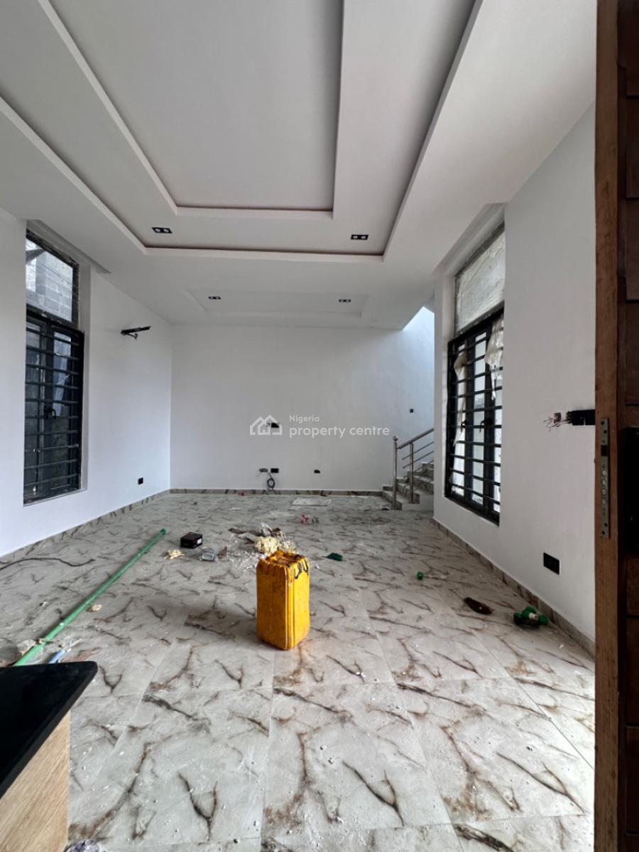 Beautiful and Affordable Self Compound Duplex with Bq, Sangotedo Axis of Lekki, Lekki Phase 2, Lekki, Lagos, Terraced Duplex for Sale