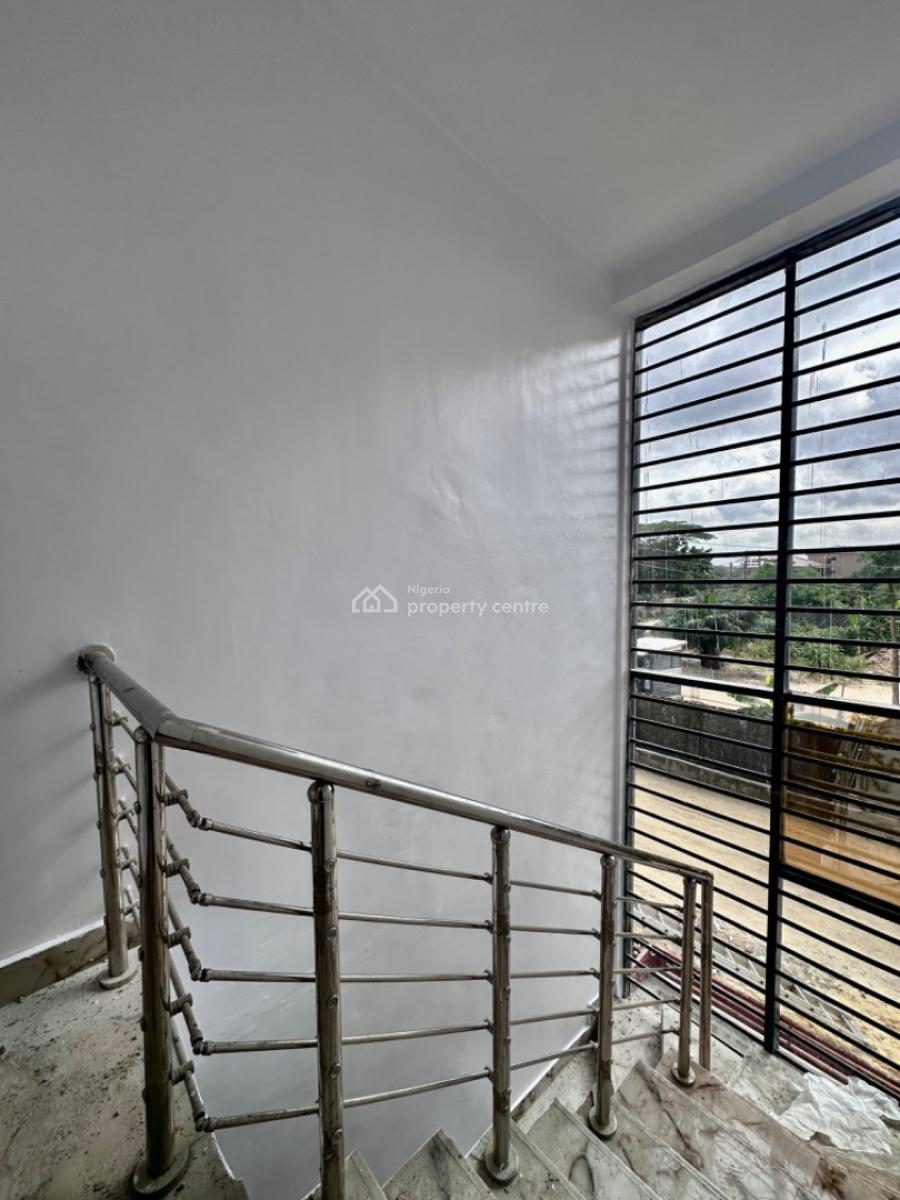 Beautiful and Affordable Self Compound Duplex with Bq, Sangotedo Axis of Lekki, Lekki Phase 2, Lekki, Lagos, Terraced Duplex for Sale