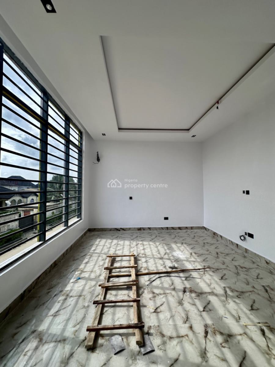 Beautiful and Affordable Self Compound Duplex with Bq, Sangotedo Axis of Lekki, Lekki Phase 2, Lekki, Lagos, Terraced Duplex for Sale