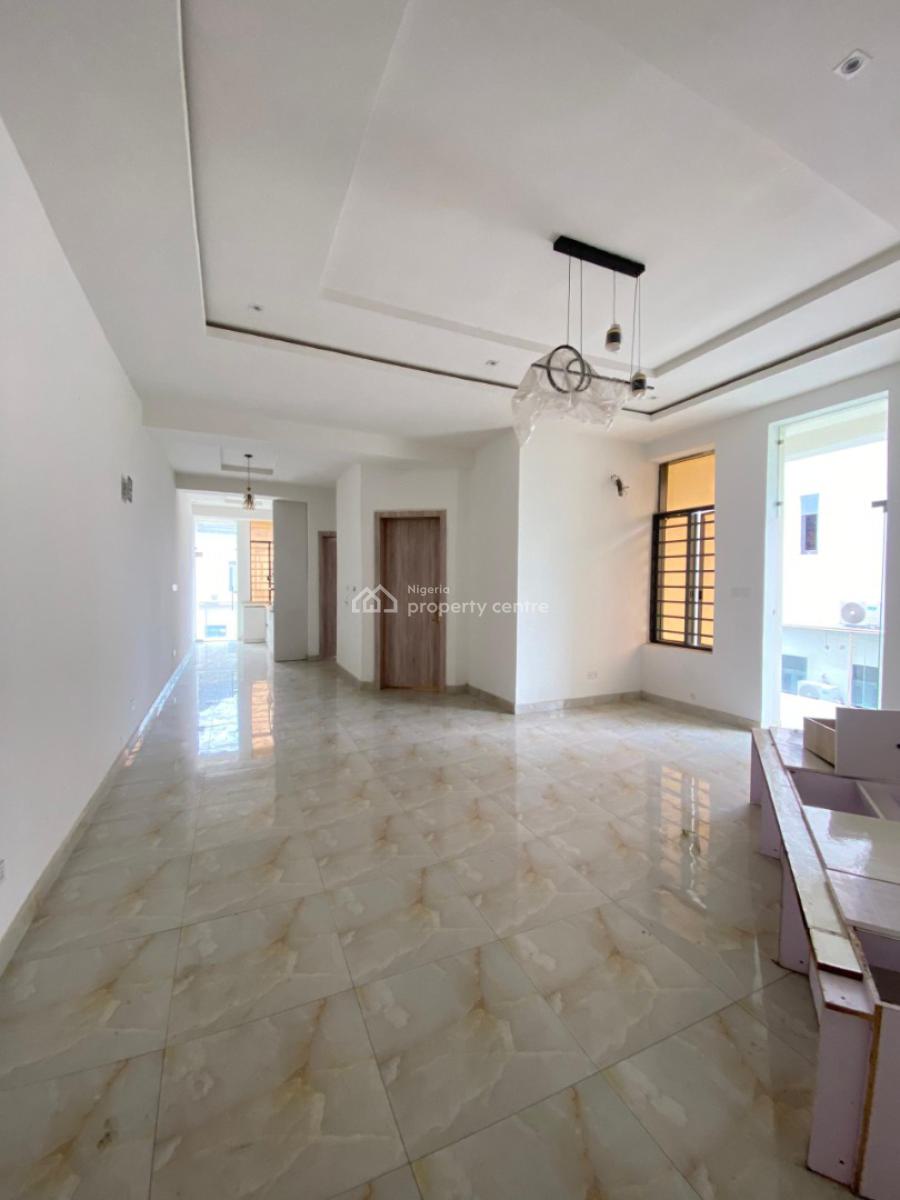 2 Bedroom Flat Apartment, Ikota, Lekki, Lagos, Flat / Apartment for Sale