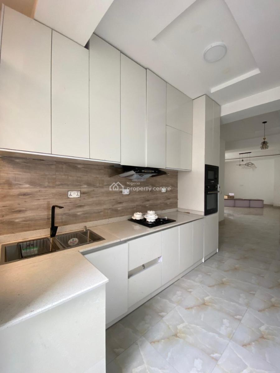 2 Bedroom Flat Apartment, Ikota, Lekki, Lagos, Flat / Apartment for Sale