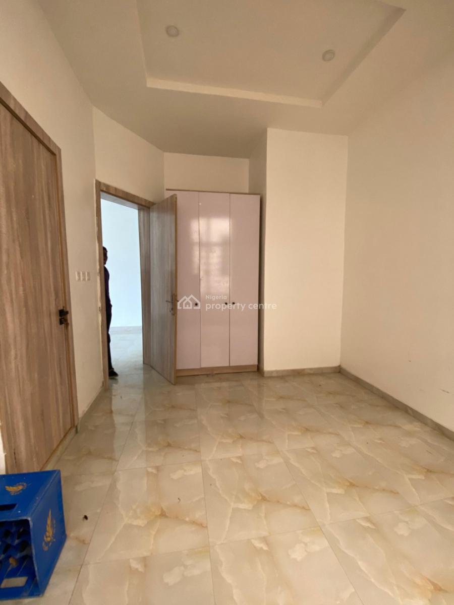 2 Bedroom Flat Apartment, Ikota, Lekki, Lagos, Flat / Apartment for Sale