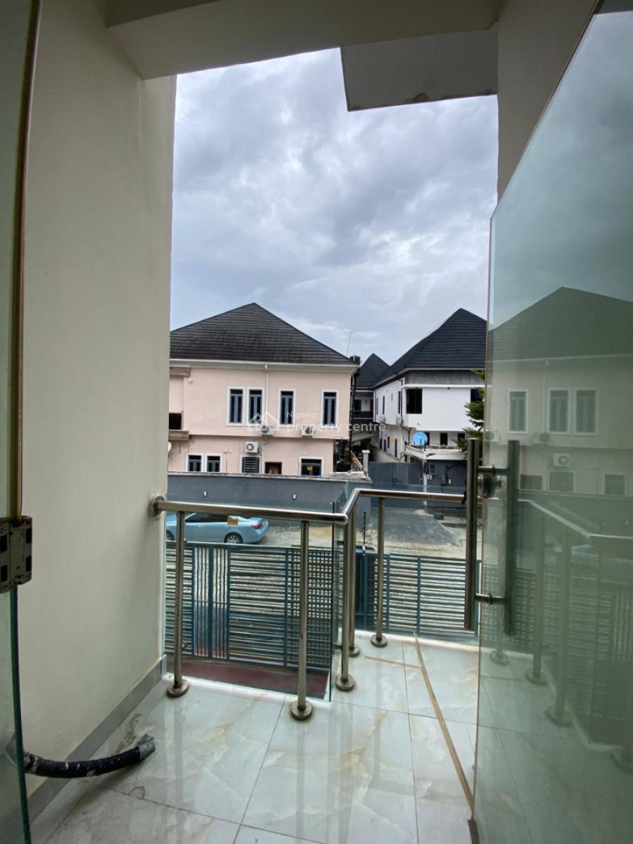 2 Bedroom Flat Apartment, Ikota, Lekki, Lagos, Flat / Apartment for Sale