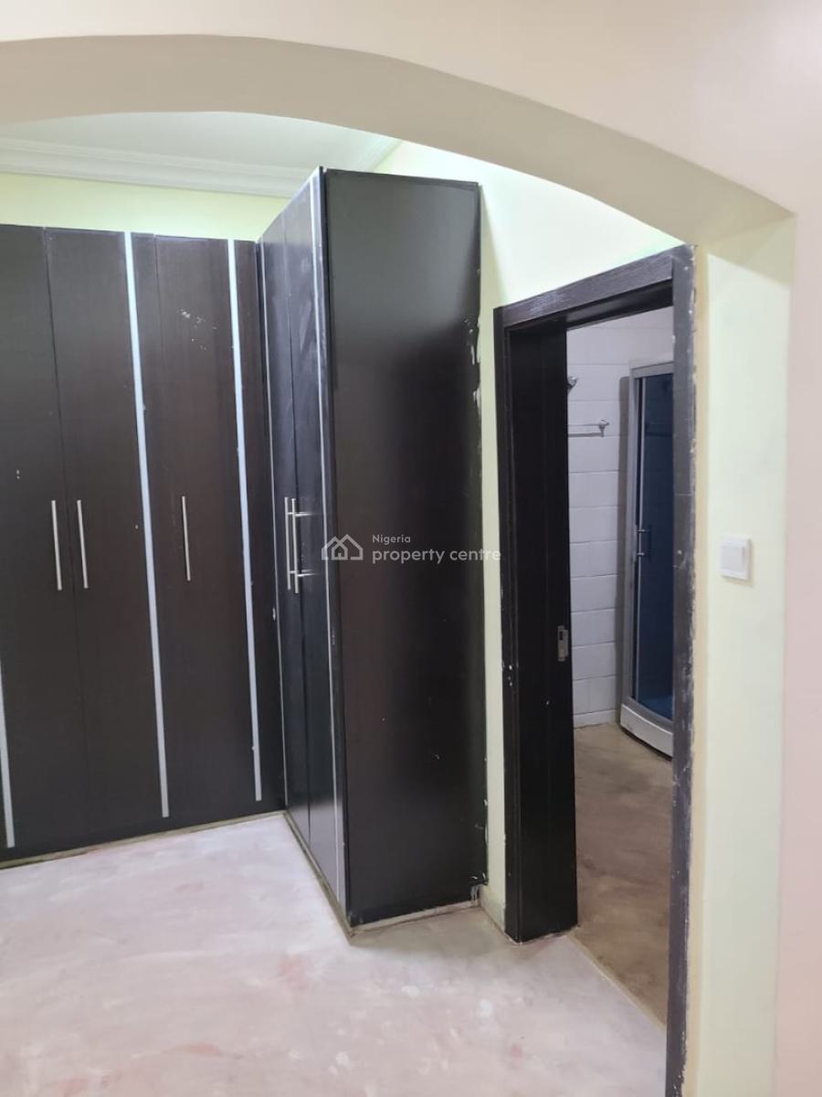 5 Bedroom Fully Detached Duplex with 2 Mini Flat Bq, Gra Phase 2, Magodo, Lagos, Detached Duplex for Sale