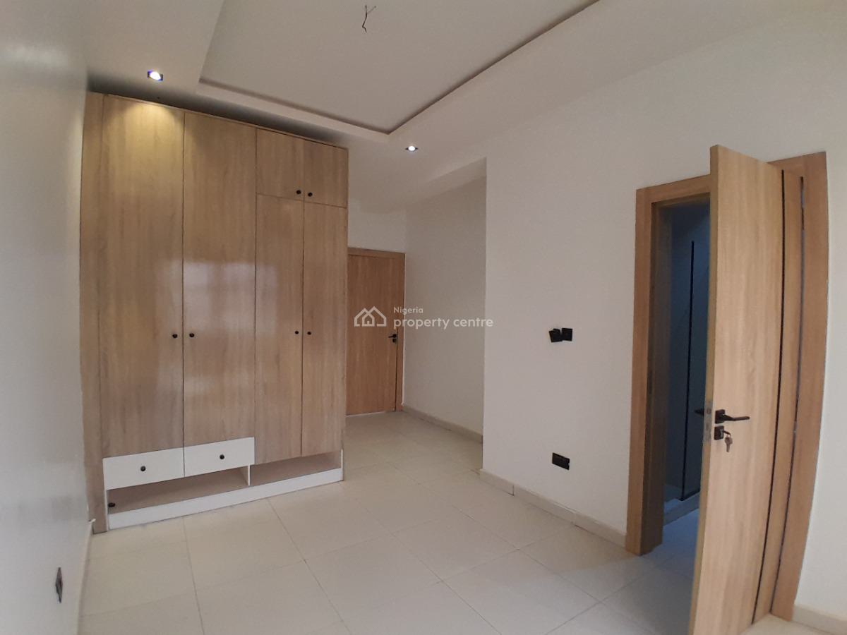 2 Bedroom Flat, Igbo Efon, Lekki, Lagos, Flat / Apartment for Sale