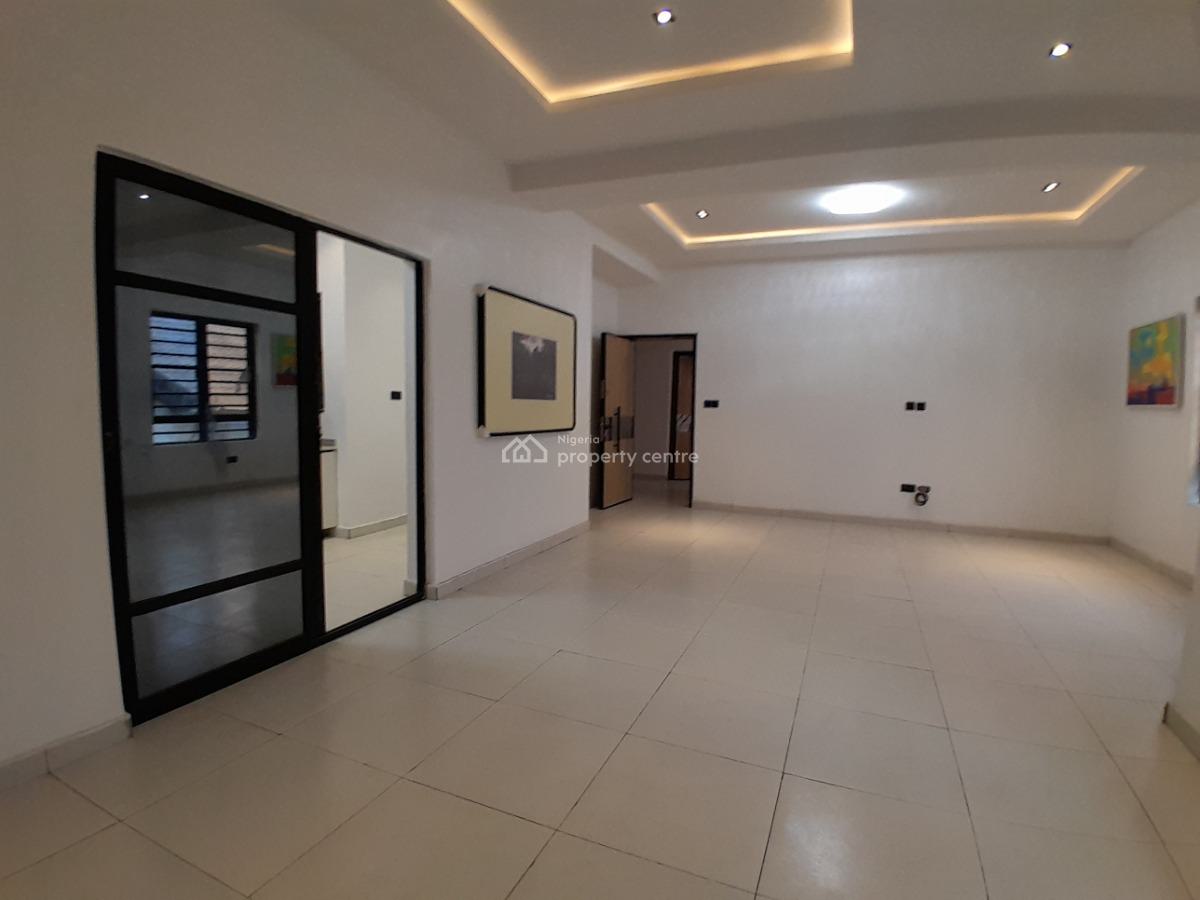 2 Bedroom Flat, Igbo Efon, Lekki, Lagos, Flat / Apartment for Sale