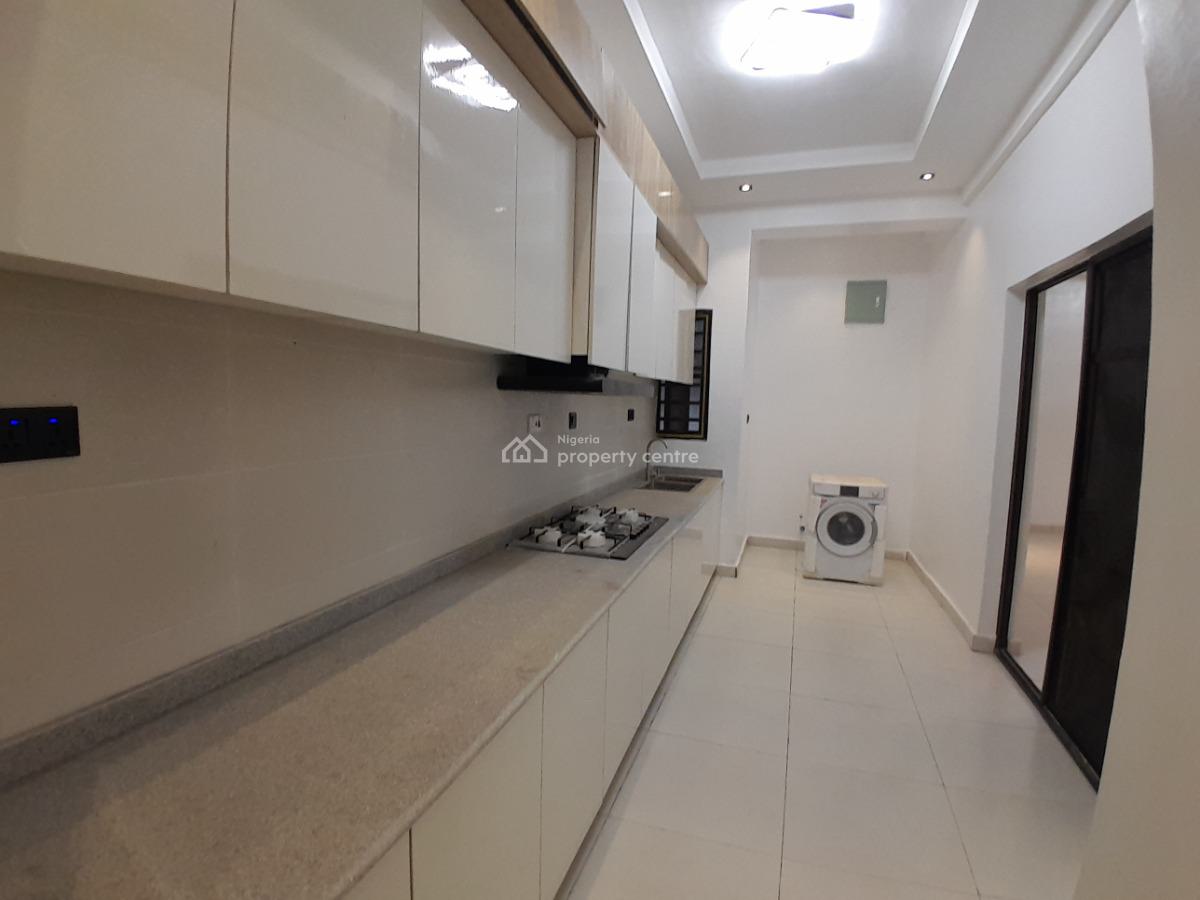 2 Bedroom Flat, Igbo Efon, Lekki, Lagos, Flat / Apartment for Sale
