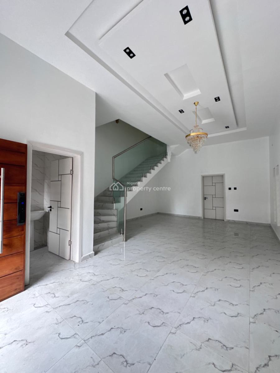 2 in 1 Family Duplex, Sunny Side Estate, Lekki Phase 2, Lekki, Lagos, Detached Duplex for Sale