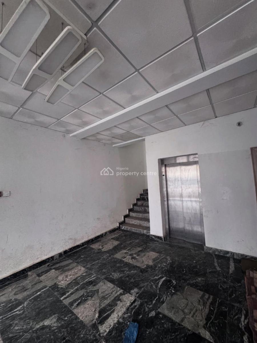 Office Complex, Wuye, Abuja, Plaza / Complex / Mall for Sale