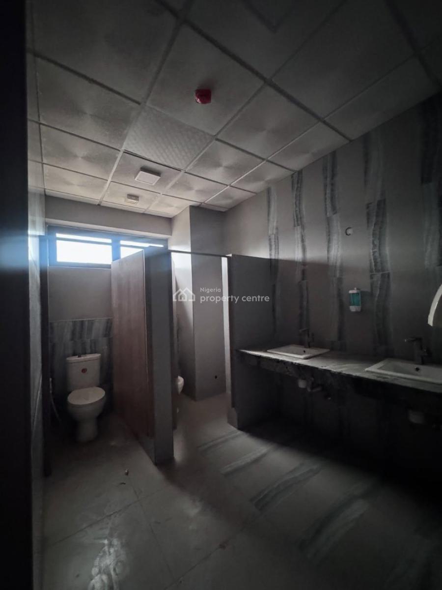 Office Complex, Wuye, Abuja, Plaza / Complex / Mall for Sale