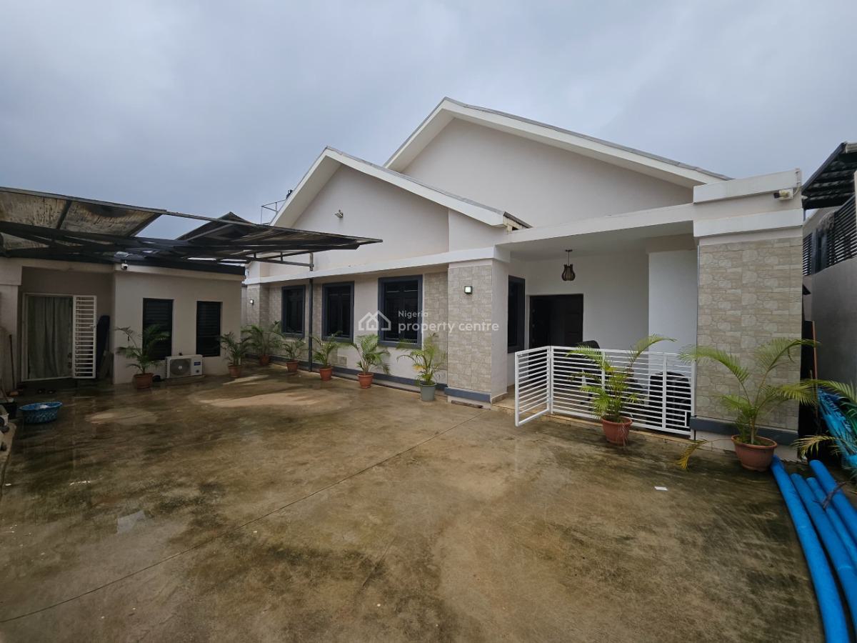 4 Bedroom Bungalow with 5 Units of One Bedroom and 2 Units of Selfcon, By Galadinmawa Roundabout, Galadimawa, Abuja, Detached Bungalow for Sale