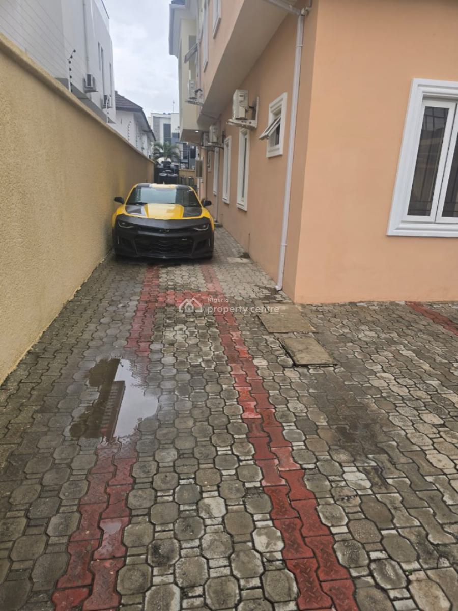 5-bedroom Fully Detached House with 2 Rooms Bq, Lekki Phase 1, Lekki, Lagos, Detached Duplex for Sale
