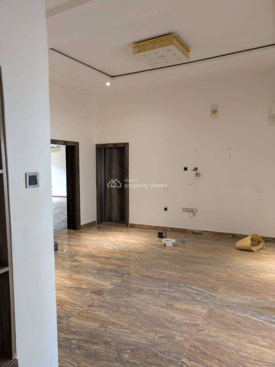 a Well Built 5bedroom Semi-detached Duplex with 2bqs Attached, Apo Legislative Quaters., Apo, Abuja, Semi-detached Duplex for Rent