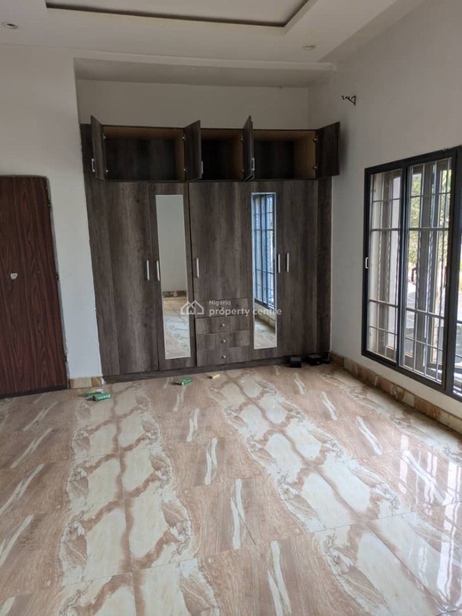 a Well Built 5bedroom Semi-detached Duplex with 2bqs Attached, Apo Legislative Quaters., Apo, Abuja, Semi-detached Duplex for Rent