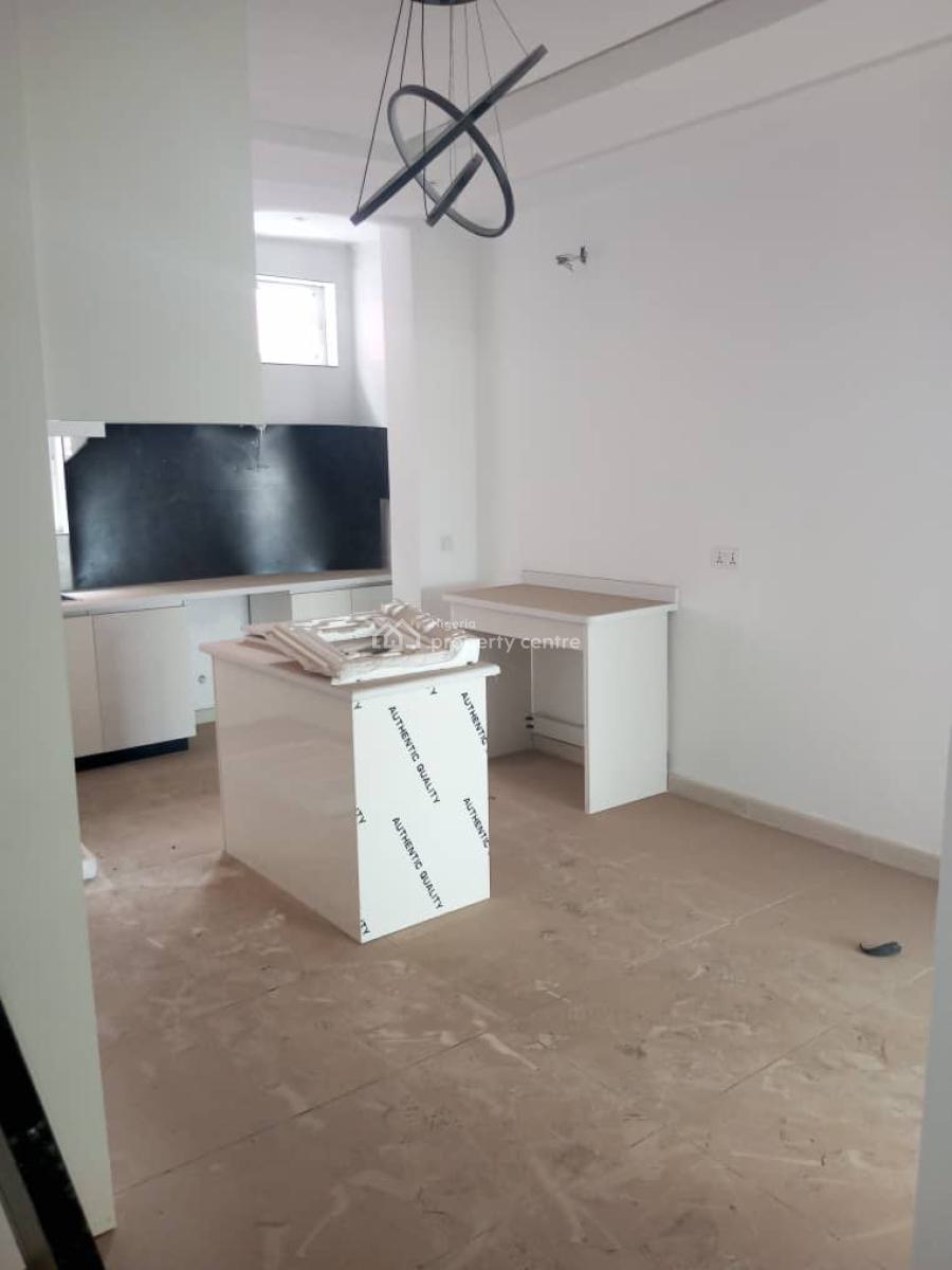 3 Bedroom Maisonette with a Penthouse, Admiralty Road, Lekki Phase 1, Lekki, Lagos, Flat / Apartment for Sale