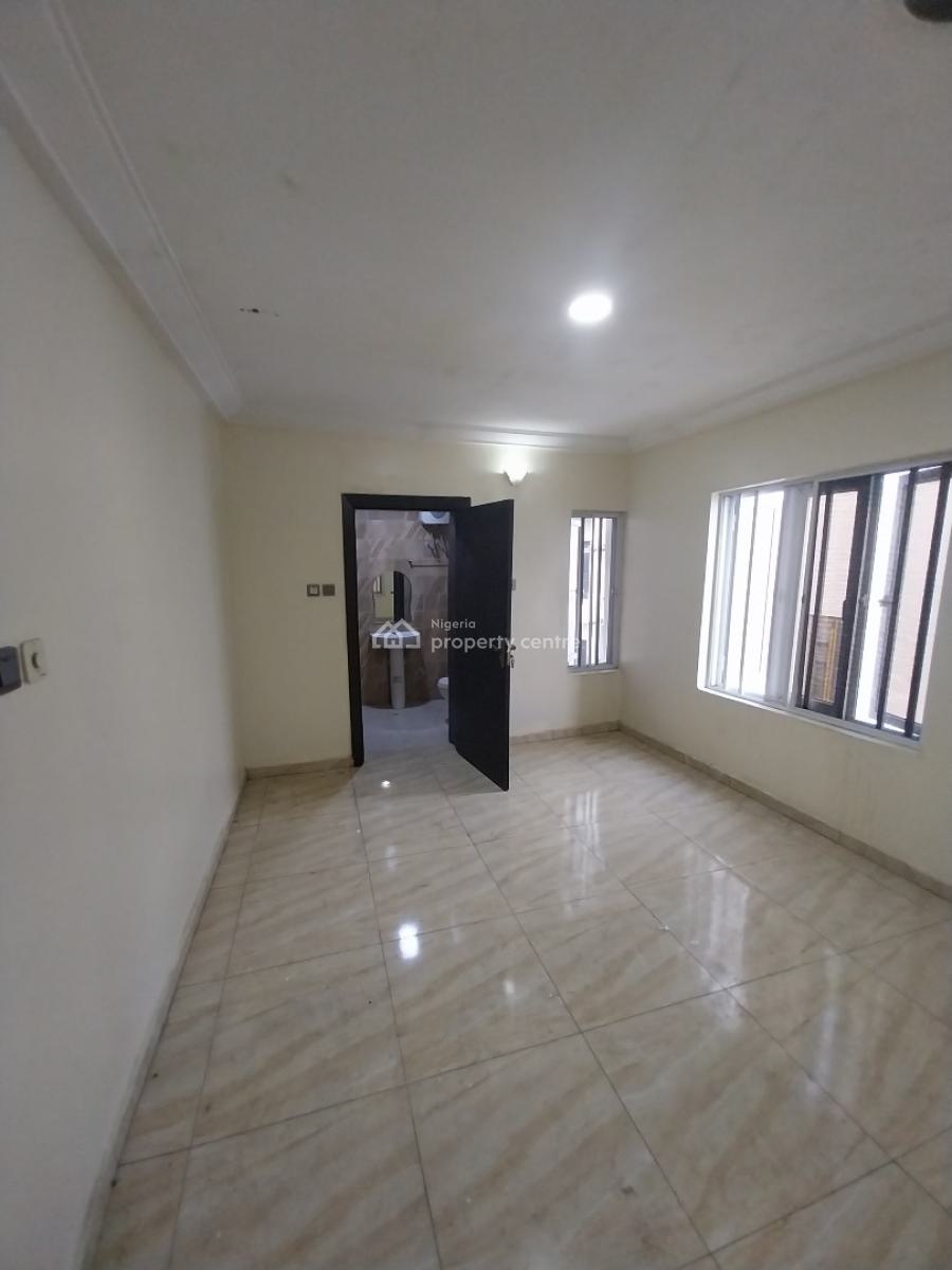 6bedroom Spacious Semi Detached Duplex in a Secured Estate, Ikate, Lekki, Lagos, Semi-detached Duplex for Rent