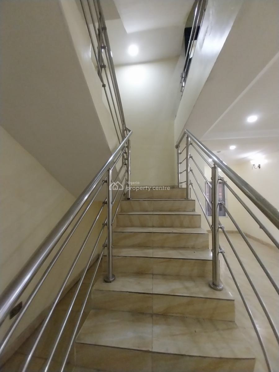 6bedroom Spacious Semi Detached Duplex in a Secured Estate, Ikate, Lekki, Lagos, Semi-detached Duplex for Rent