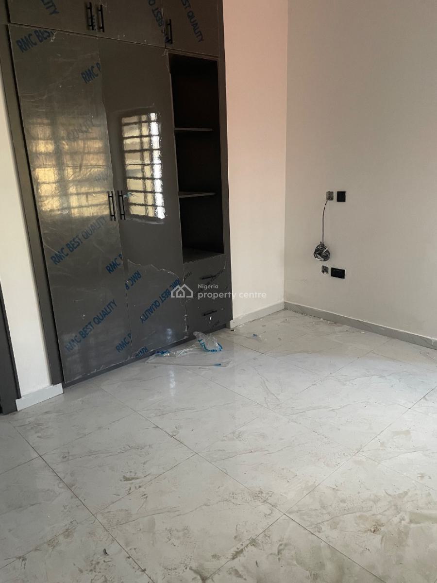 Luxury 2 Bedroom Self Serviced Apartment, Lekki Phase 1, Lekki, Lagos, Flat / Apartment for Rent