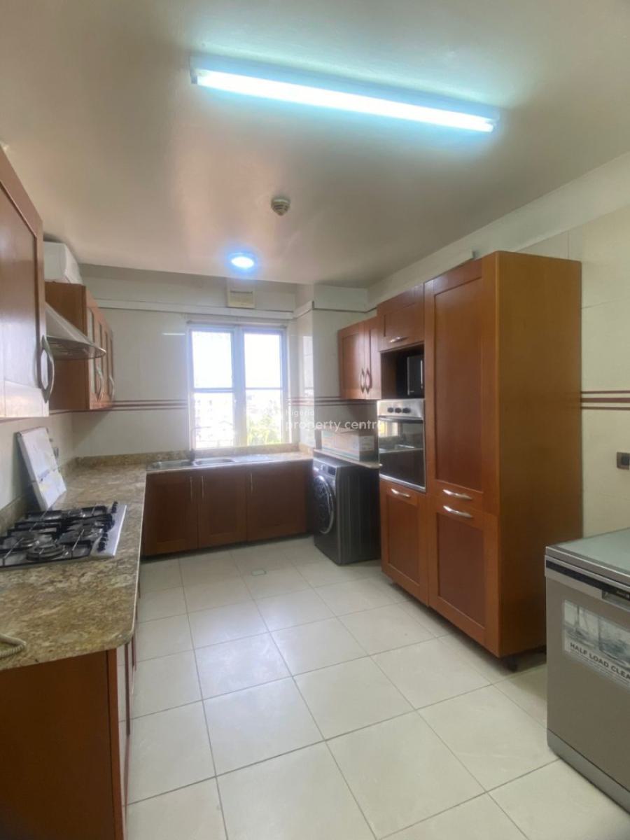 Renovated Serviced Three (3) Bedroom Apartment, Old Ikoyi, Ikoyi, Lagos, Flat / Apartment for Rent