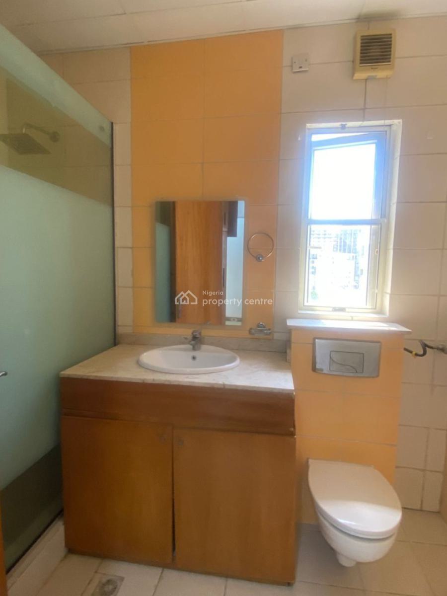 Renovated Serviced Three (3) Bedroom Apartment, Old Ikoyi, Ikoyi, Lagos, Flat / Apartment for Rent