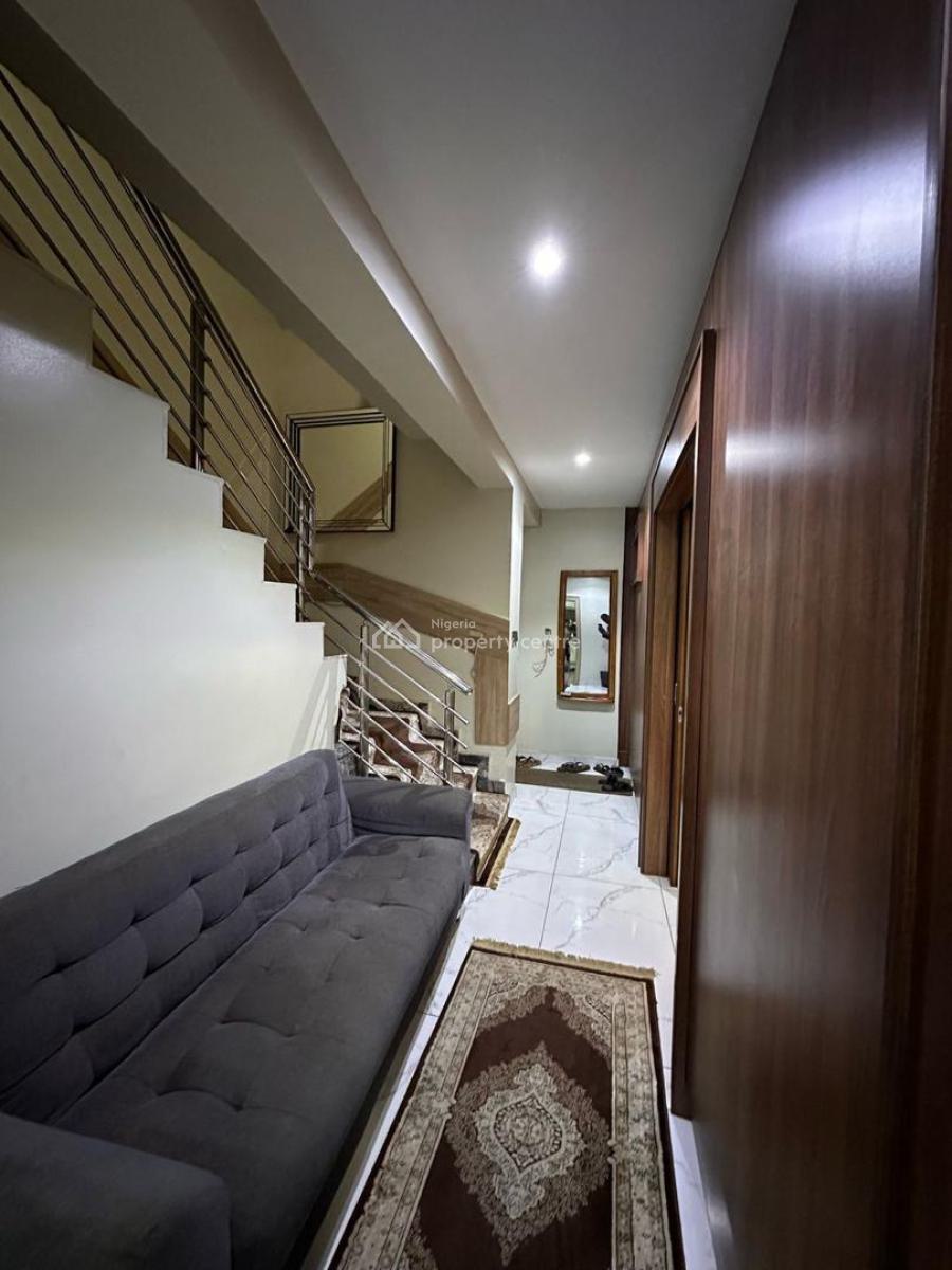 Lovely and Tastefully Built 4 Bedroom Terrace Duplex with Bq, Cosgrove Estate Wuye, Wuye, Abuja, Terraced Duplex for Sale