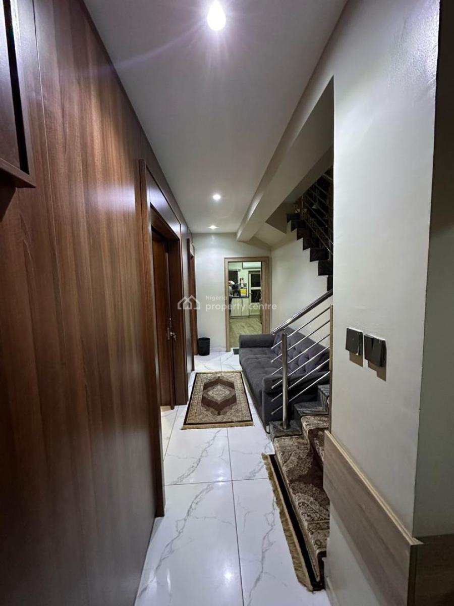 Lovely and Tastefully Built 4 Bedroom Terrace Duplex with Bq, Cosgrove Estate Wuye, Wuye, Abuja, Terraced Duplex for Sale