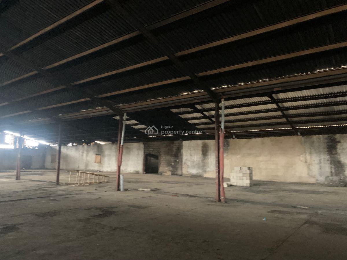 10,000sqm Spacious Warehouse, Ikotun, Lagos, Warehouse for Rent