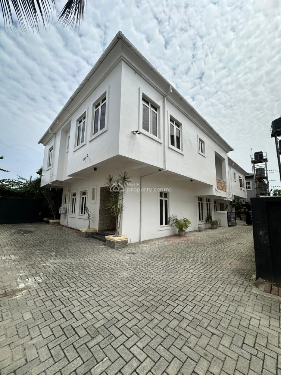 Luxurious Studio Apartment at Lekki Phase 1, Oniru Market Road Lekki Phase 1 Right, Lekki Phase 1, Lekki, Lagos, Self Contain (single Rooms) for Rent