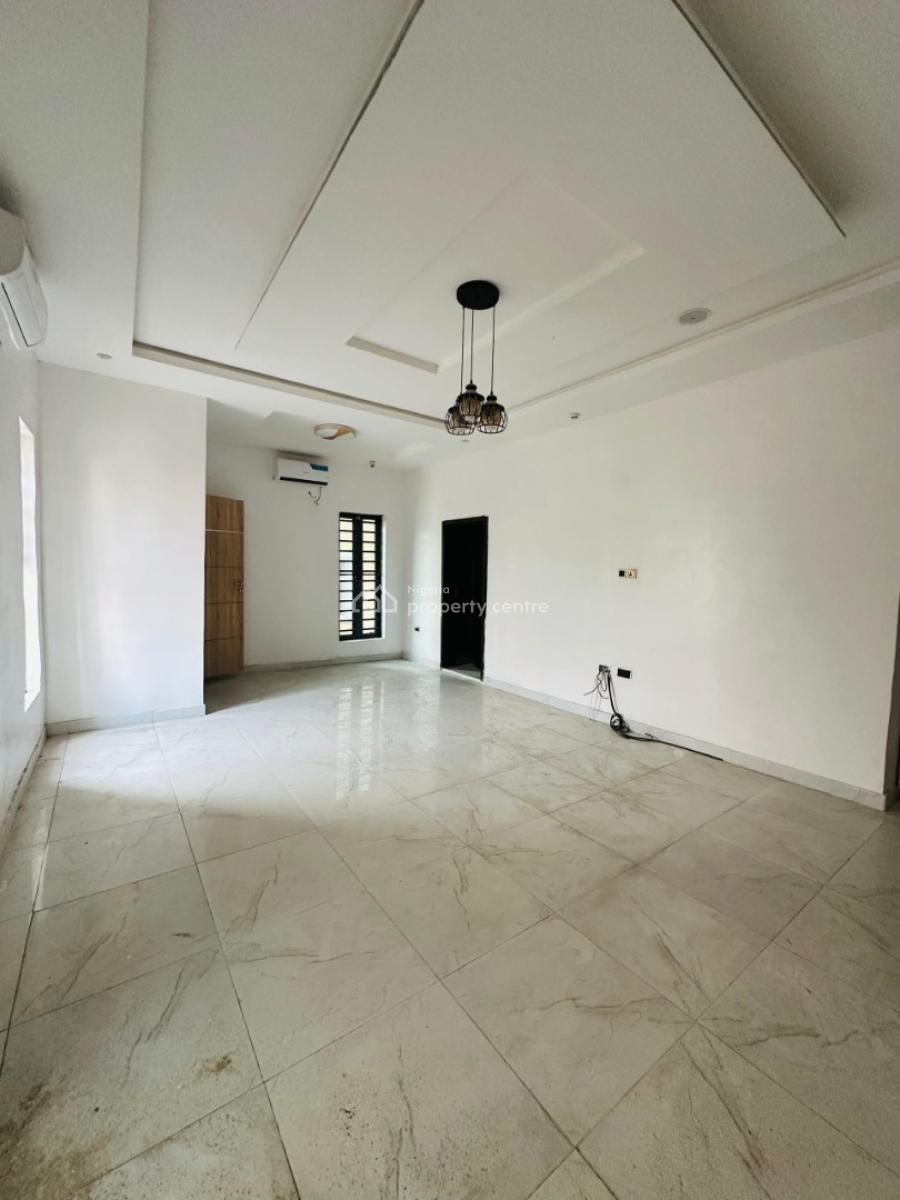 Exquisitely Built 2 Bedroom Apartment with Communal Pool & Gym, Ikate, Lekki, Lagos, Block of Flats for Sale