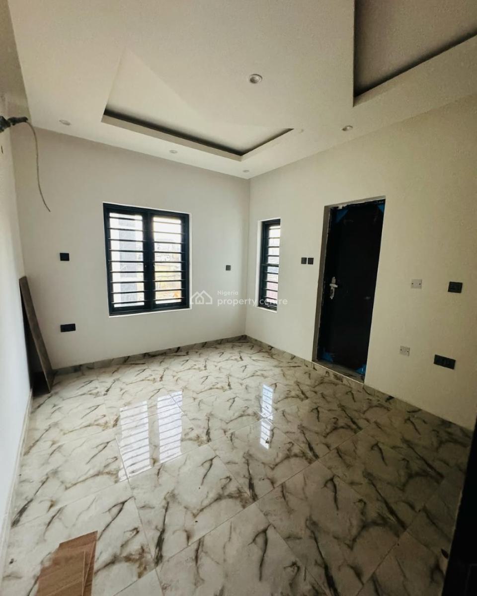 Deluxe 3 Bed Apartment with Bq, Ogba, Ikeja, Lagos, Flat / Apartment for Sale