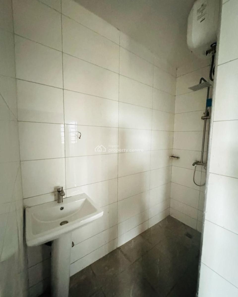 Deluxe 3 Bed Apartment with Bq, Ogba, Ikeja, Lagos, Flat / Apartment for Sale