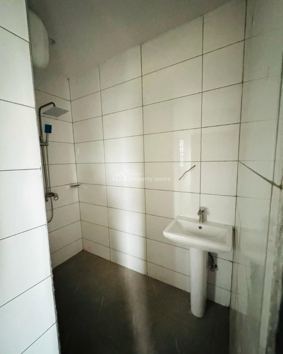 Deluxe 3 Bed Apartment with Bq, Ogba, Ikeja, Lagos, Flat / Apartment for Sale