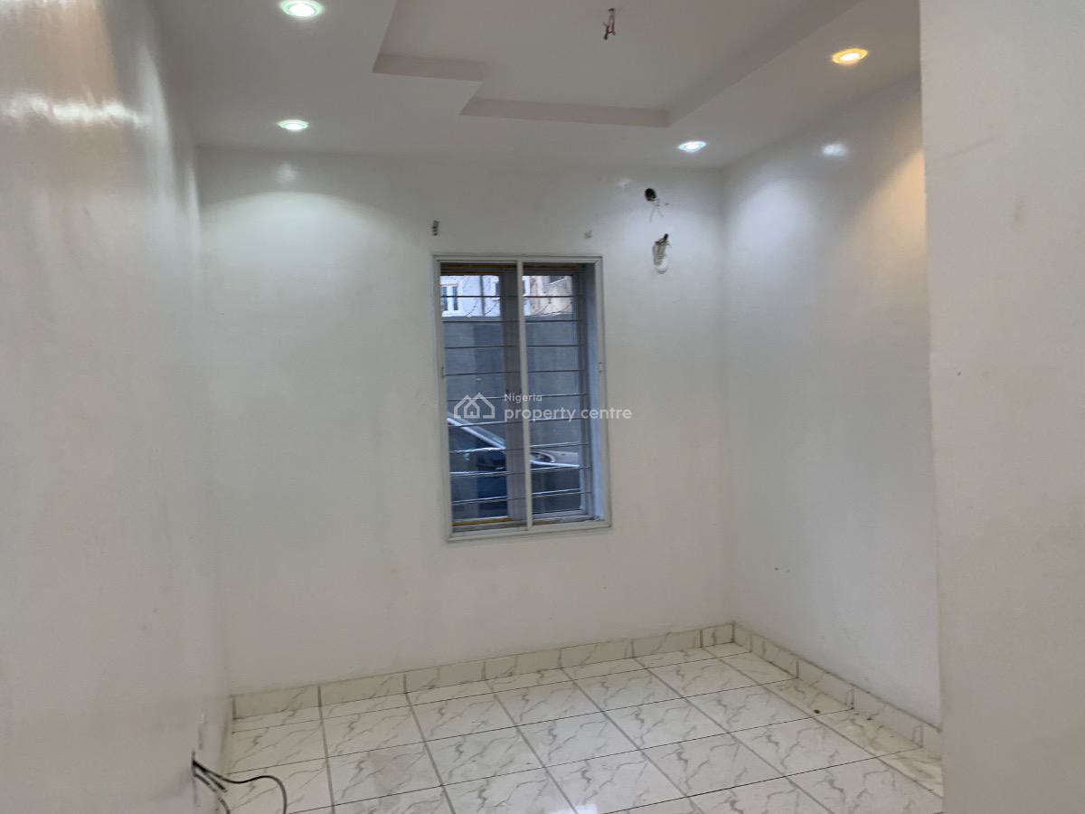 Very Lovely Miniflat, Onigbongbo, Maryland, Lagos, Flat / Apartment for Rent
