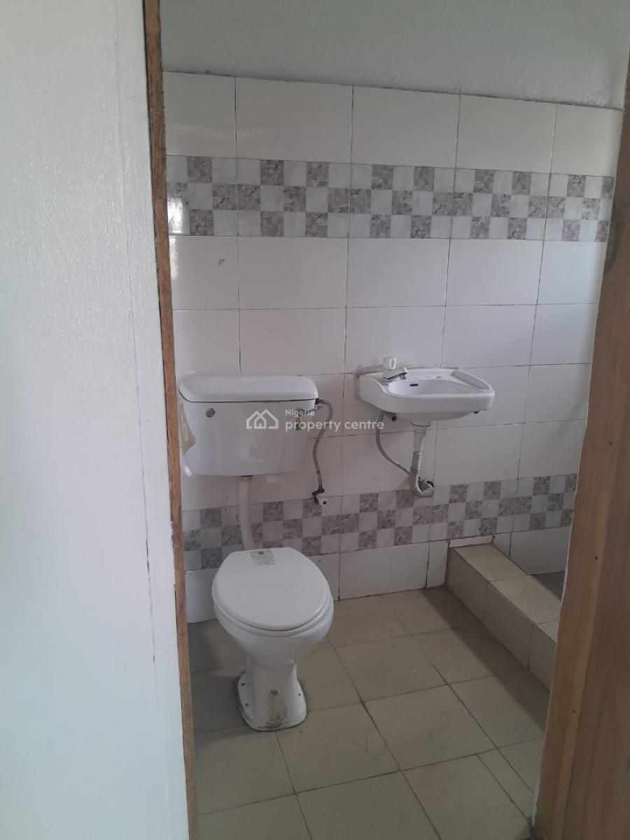Nice 2bedroom Office, Ogba Gra Lagos, Ogba, Ikeja, Lagos, Flat / Apartment for Rent