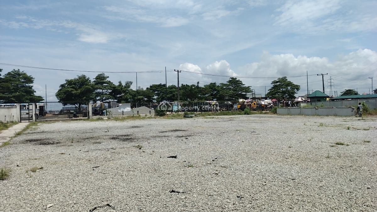 Commercial Land Facing The Major Road, Ogolonto Bus Stop, Ikorodu, Lagos, Commercial Land for Rent