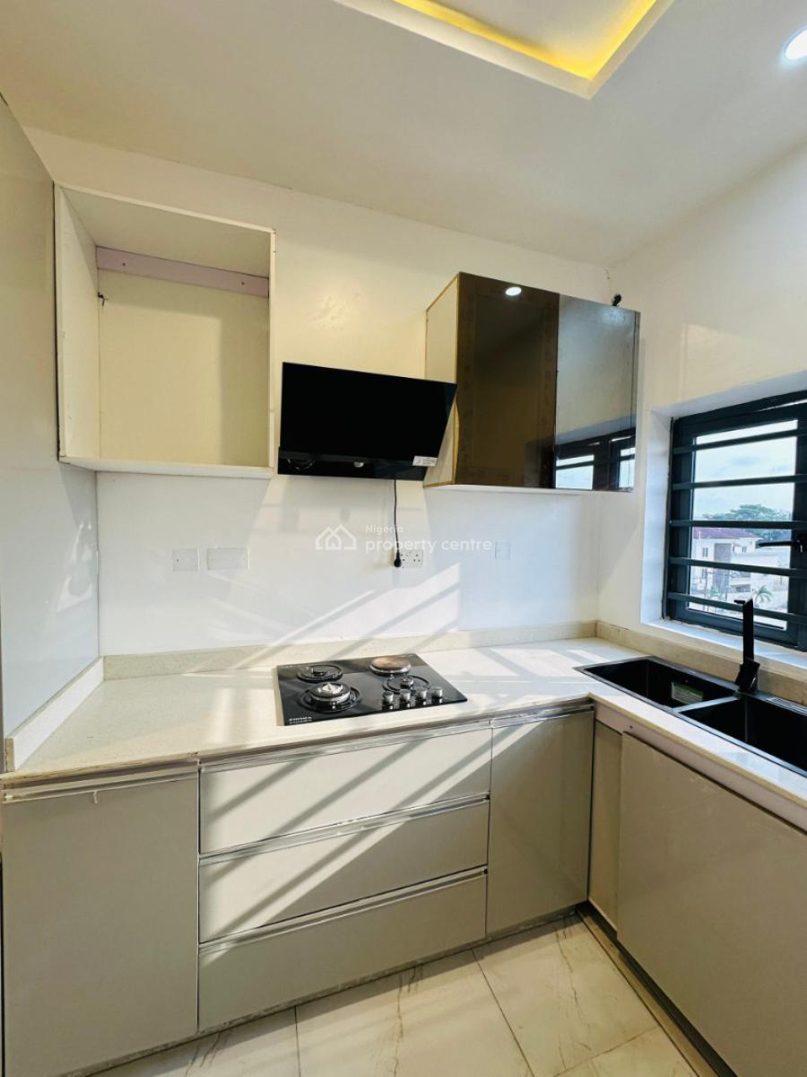Alluring 2 Bedroom Apartment with Communal Pool, Ikate, Lekki, Lagos, Block of Flats for Sale