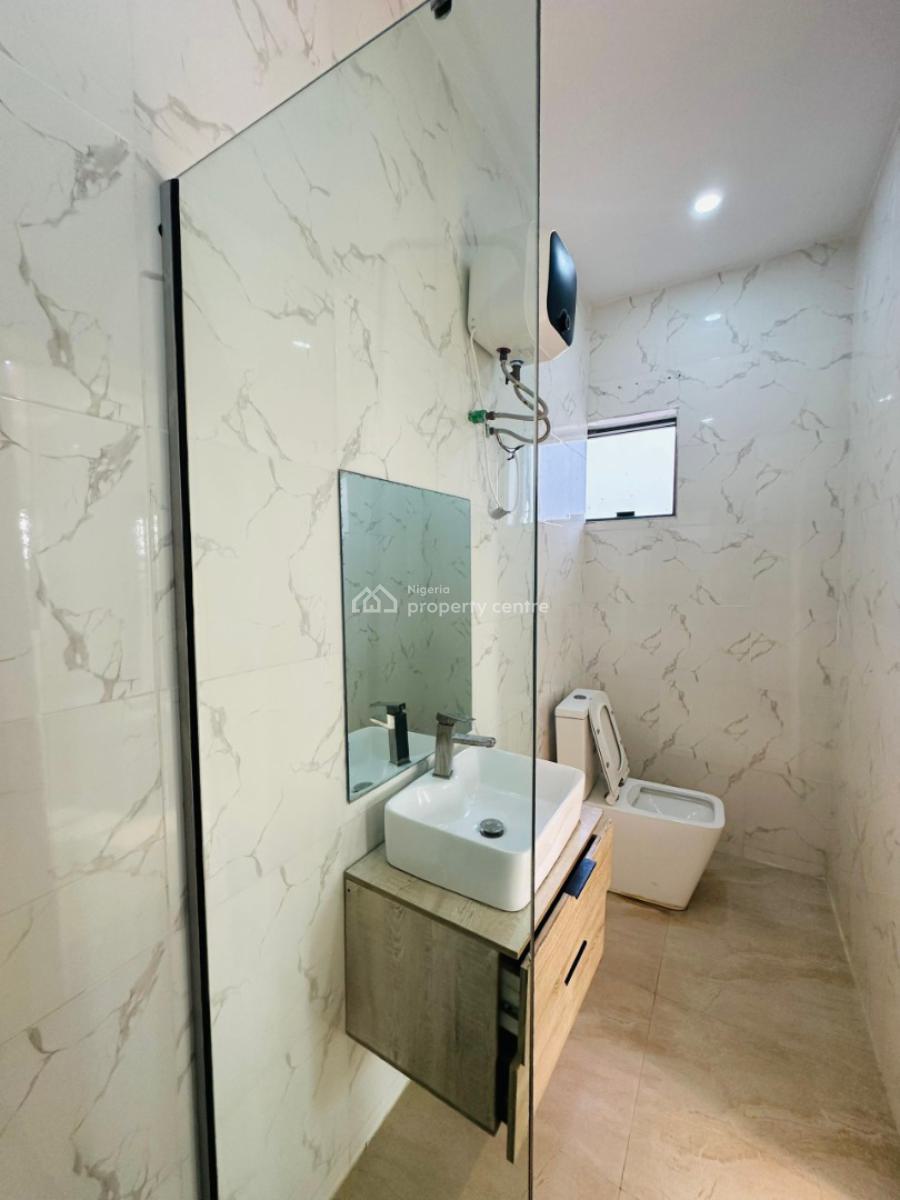 Alluring 2 Bedroom Apartment with Communal Pool, Ikate, Lekki, Lagos, Block of Flats for Sale