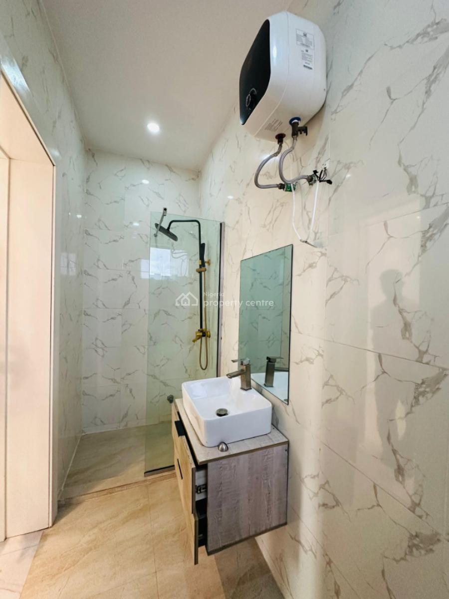 Alluring 2 Bedroom Apartment with Communal Pool, Ikate, Lekki, Lagos, Block of Flats for Sale