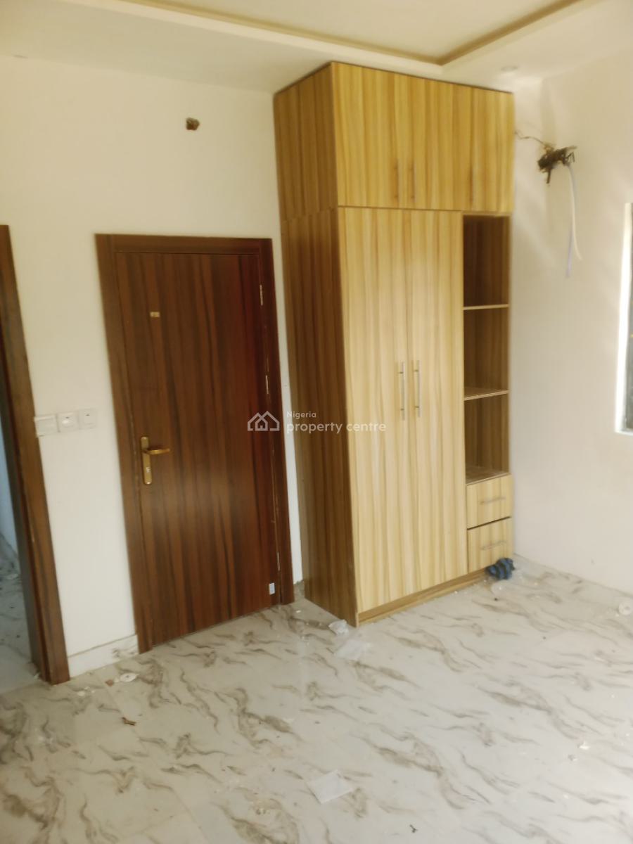 New and Exquisitely Finished 2 Bedroom Apartment, Elesekan, Bogije, Ibeju Lekki, Lagos, Flat / Apartment for Rent