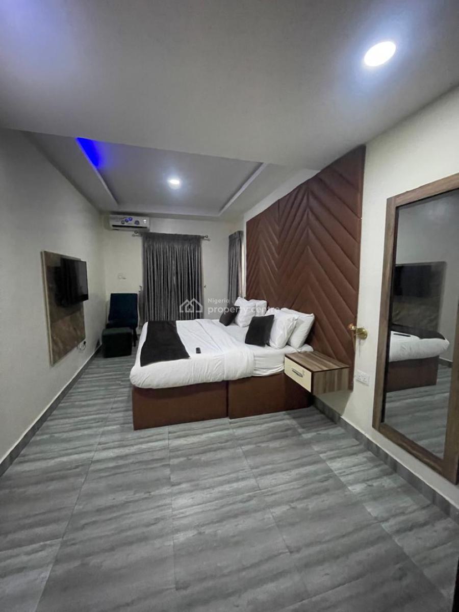 Beautiful 3 Bedroom, U 3 Estate, Lekki, Lagos, Flat / Apartment for Rent