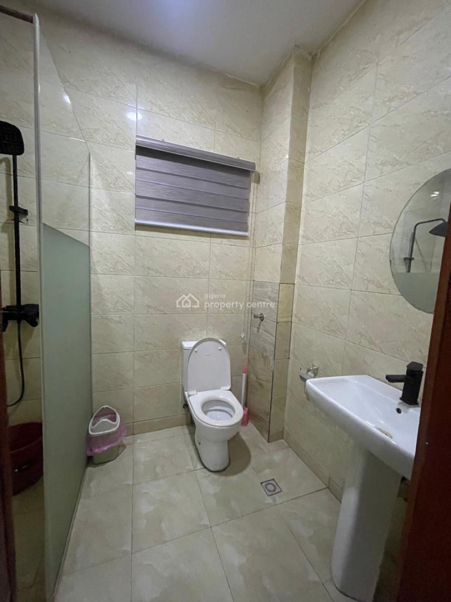 Beautiful 3 Bedroom, U 3 Estate, Lekki, Lagos, Flat / Apartment for Rent