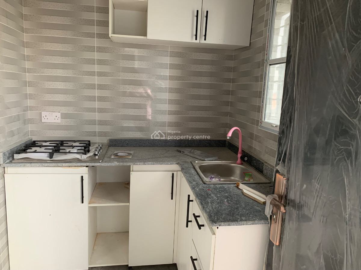Newly Built Luxury 2 Bedroom Apartment, Onigbongbo, Maryland, Lagos, Flat / Apartment for Rent